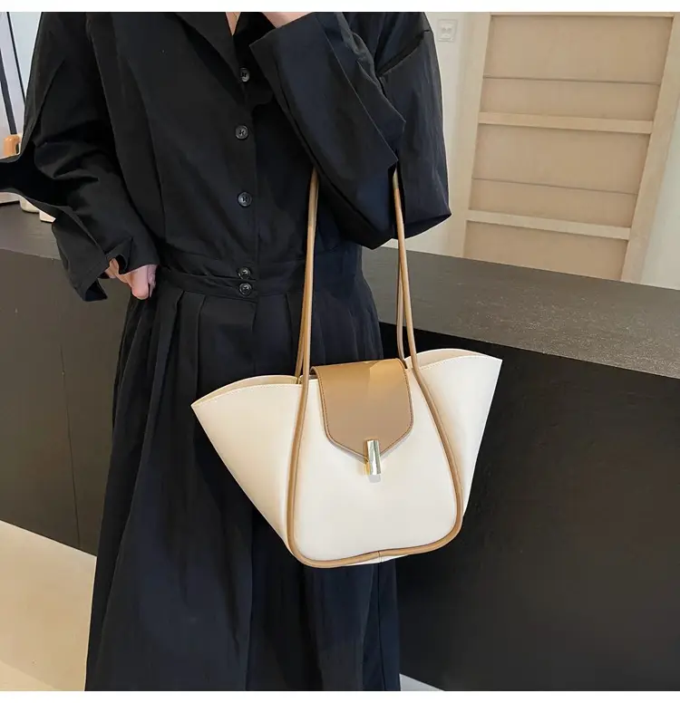 Brown Crossbody Shoulder Bag for Women with Gold Clasp — feature 27