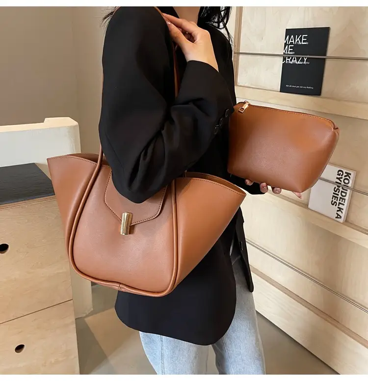 Brown Crossbody Shoulder Bag for Women with Gold Clasp — feature 30