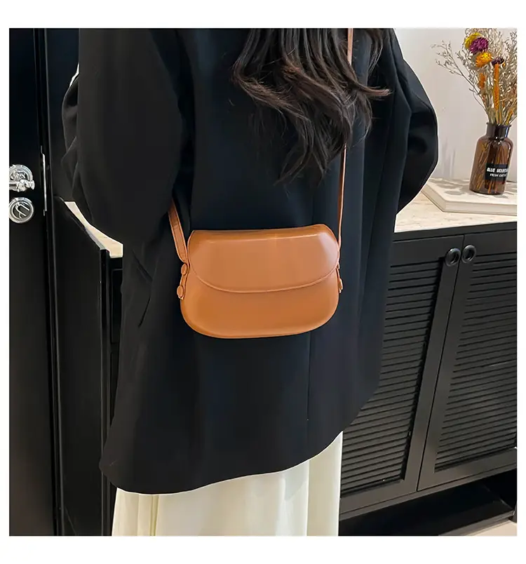 2025 Green Korean Style Crossbody Bag for Women — feature 18