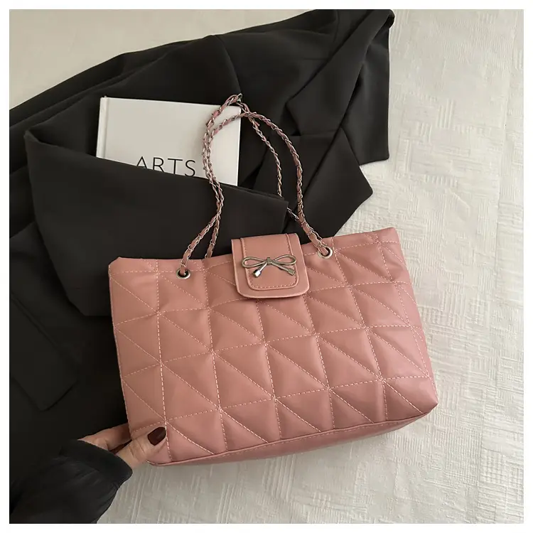 Diamond Chain Shoulder Bag Large Capacity 2025 - Image 5