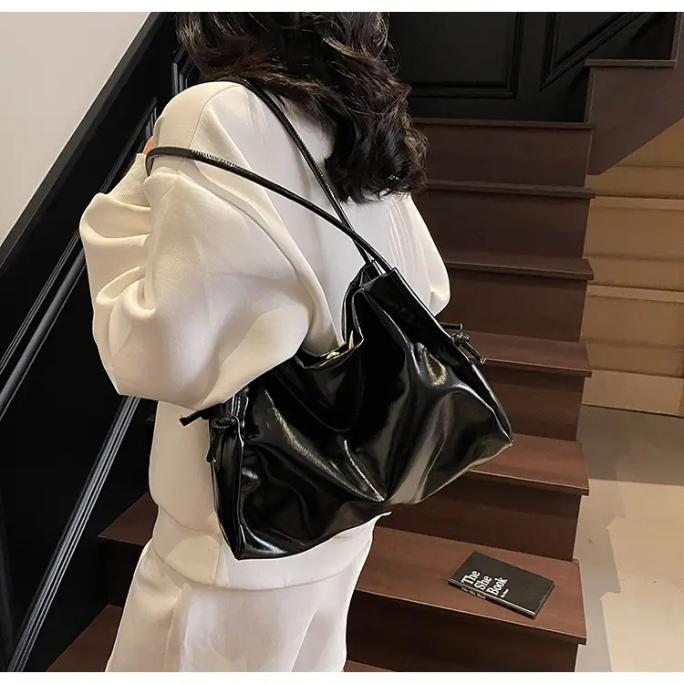 Pink Glossy Women's Large Capacity Shoulder Bag — feature 7