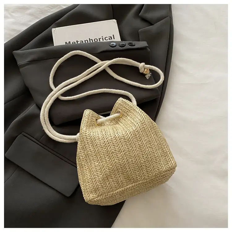 Stylish Beige Knitted Bucket Bag with Drawstring Closure — feature 11