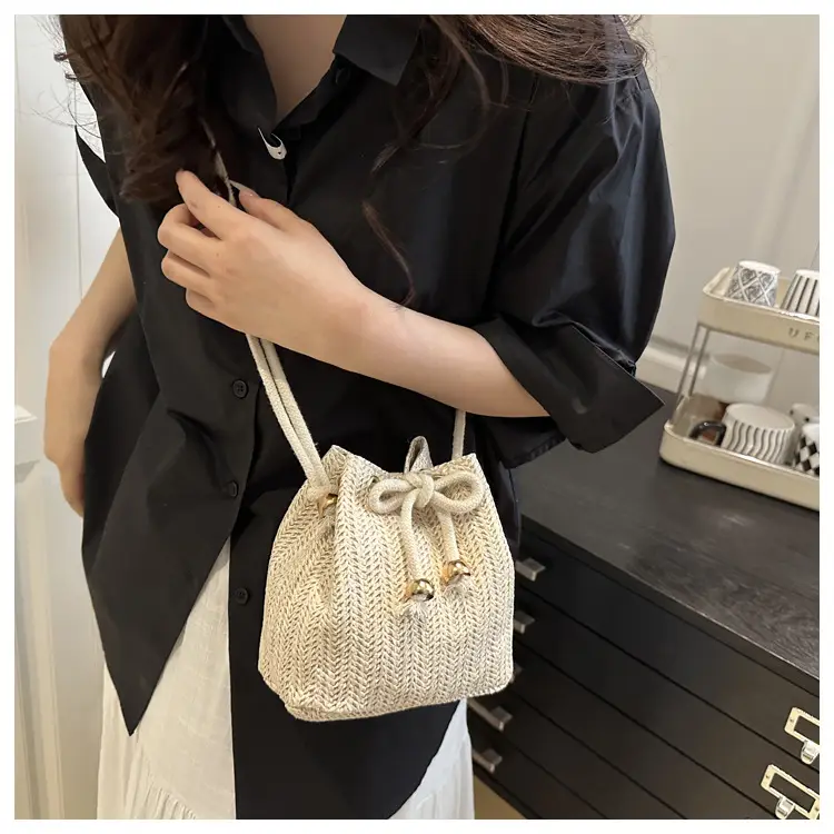 Stylish Beige Knitted Bucket Bag with Drawstring Closure — feature 39