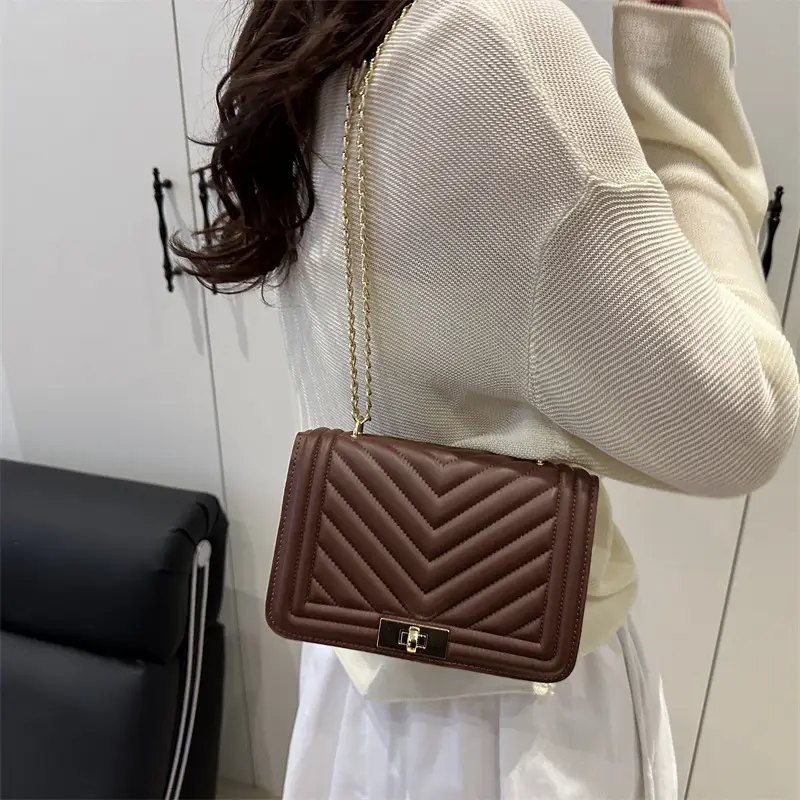 Black Embossed Chain Shoulder Bag for Women 2025 - Image 7