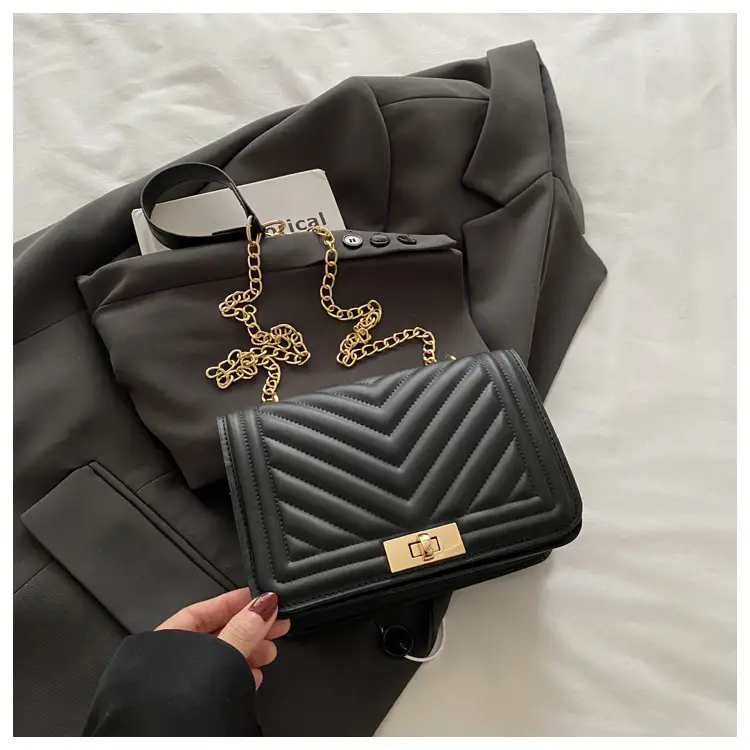 Black Embossed Chain Shoulder Bag for Women 2025 — feature 20
