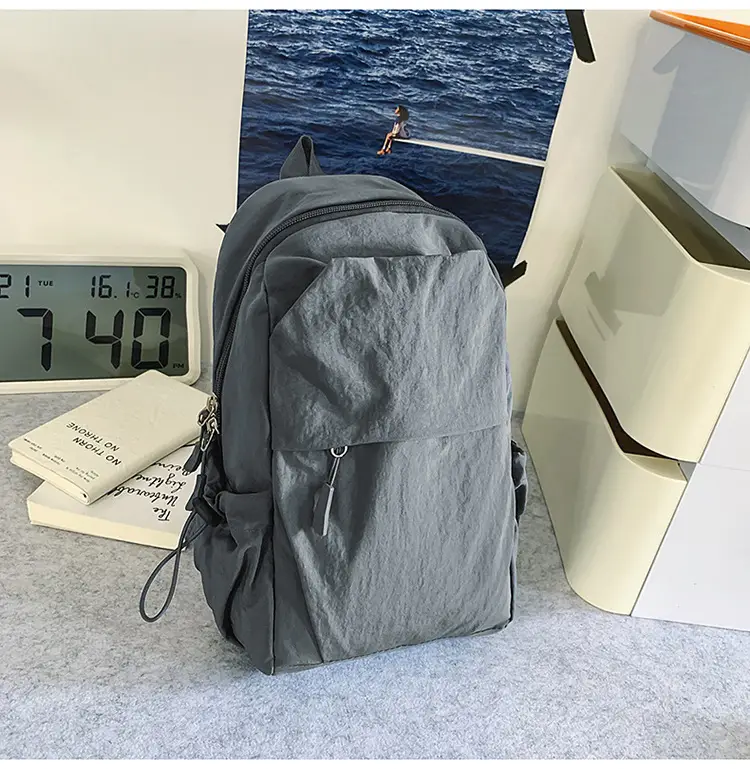 Men's New Nylon Crossbody Travel Bag Grey — feature 24