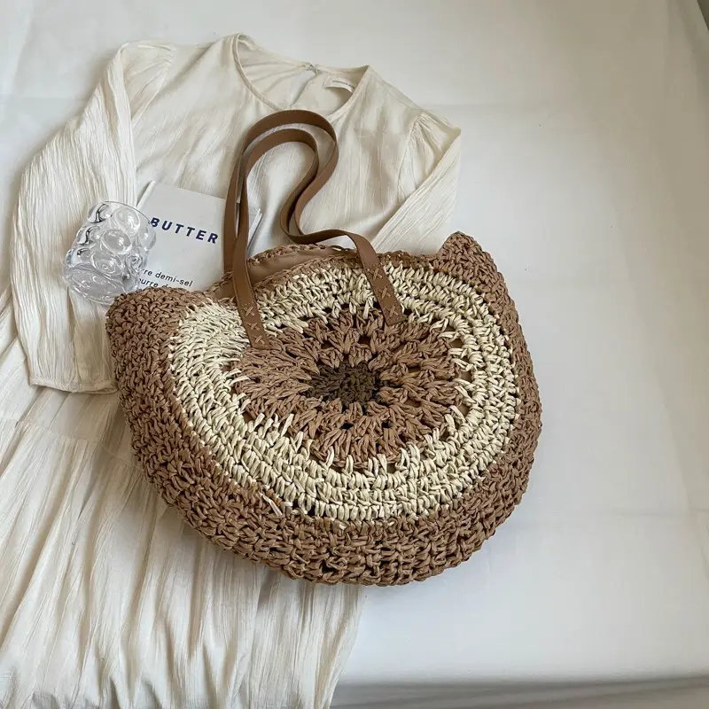 2025 Straw Shoulder Bag with Floral Design - Image 2