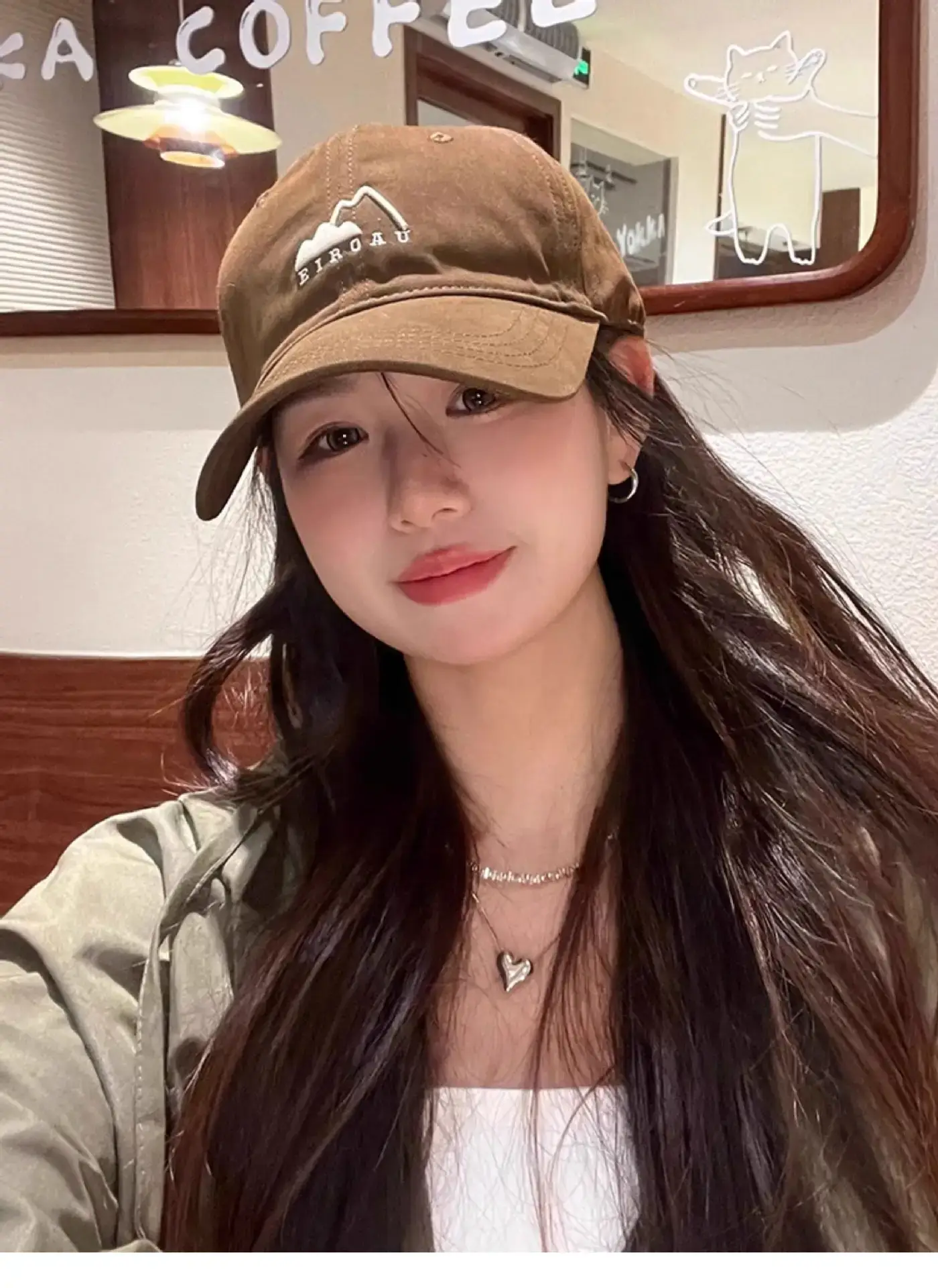 White Japanese Mountain Embroidery Baseball Cap for Women — feature 8