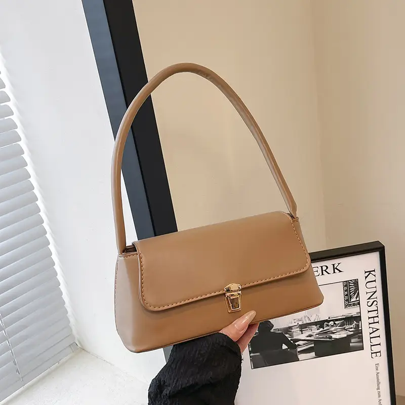 Women's Handheld Shoulder Bag Set of 3 with Personalized Lock - Image 6