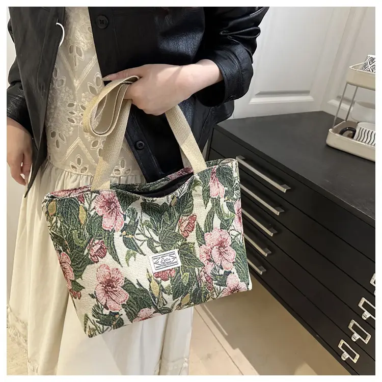 Women's Floral Canvas Shoulder Bag Large Capacity 2025 — feature 9