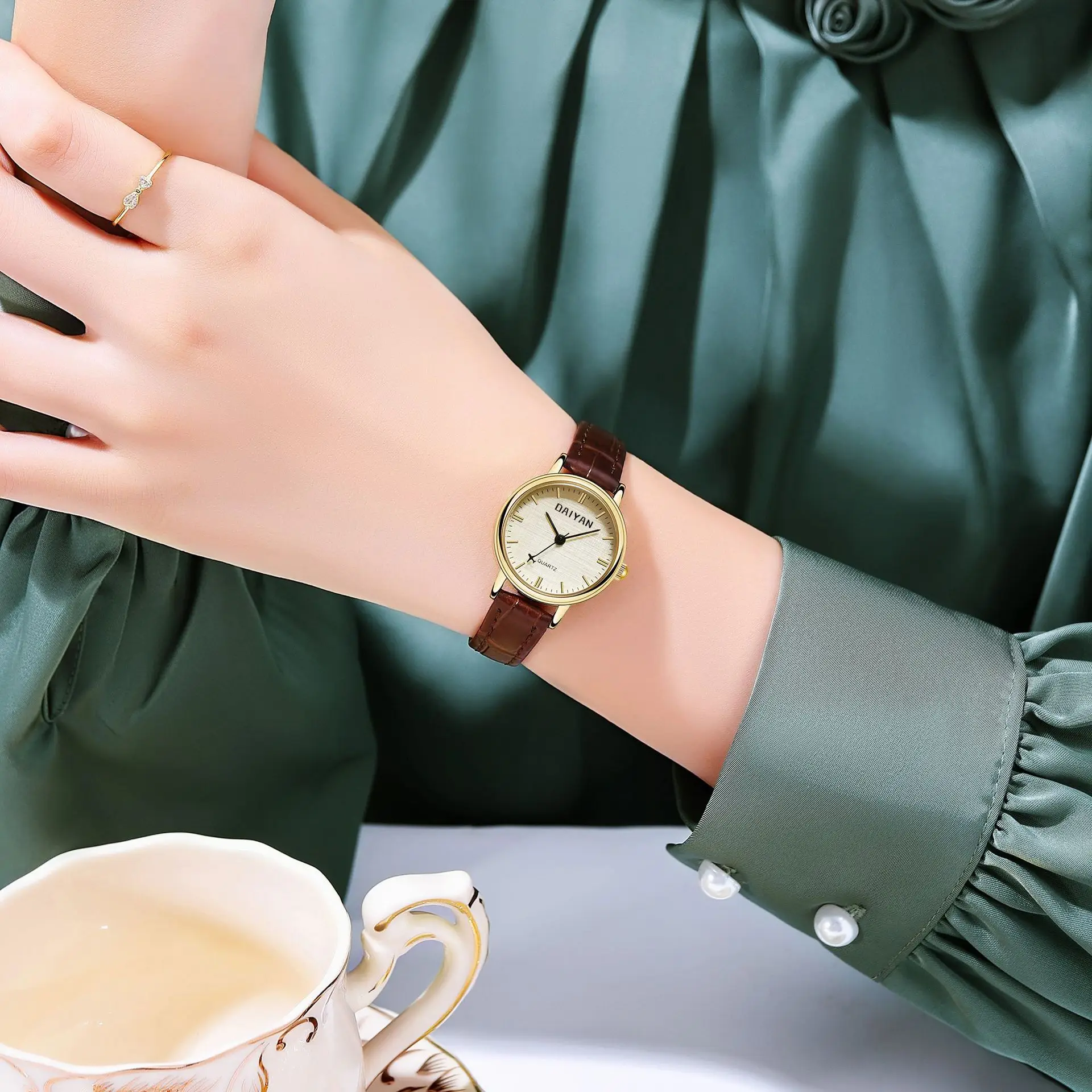Daiyan Women's Quartz Watch Black Leather Band - Image 3