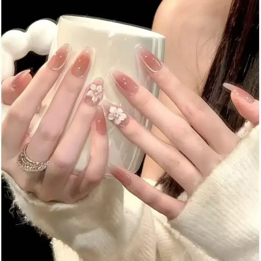 Nude Color Side Suction Cat Eye Nail Art — feature 12