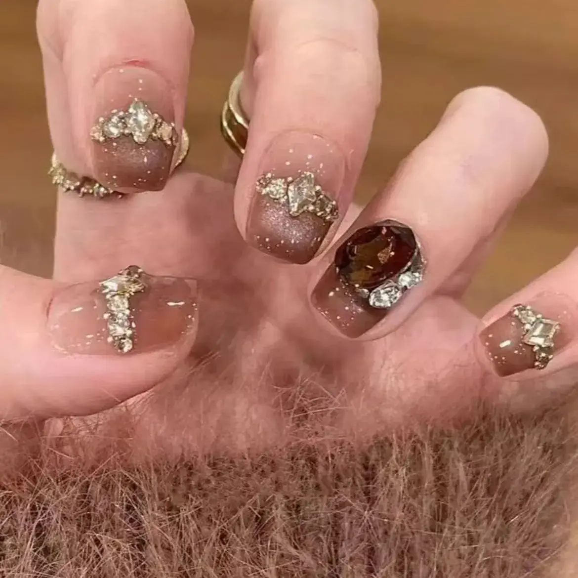 Nude Color Side Suction Cat Eye Nail Art - Image 10