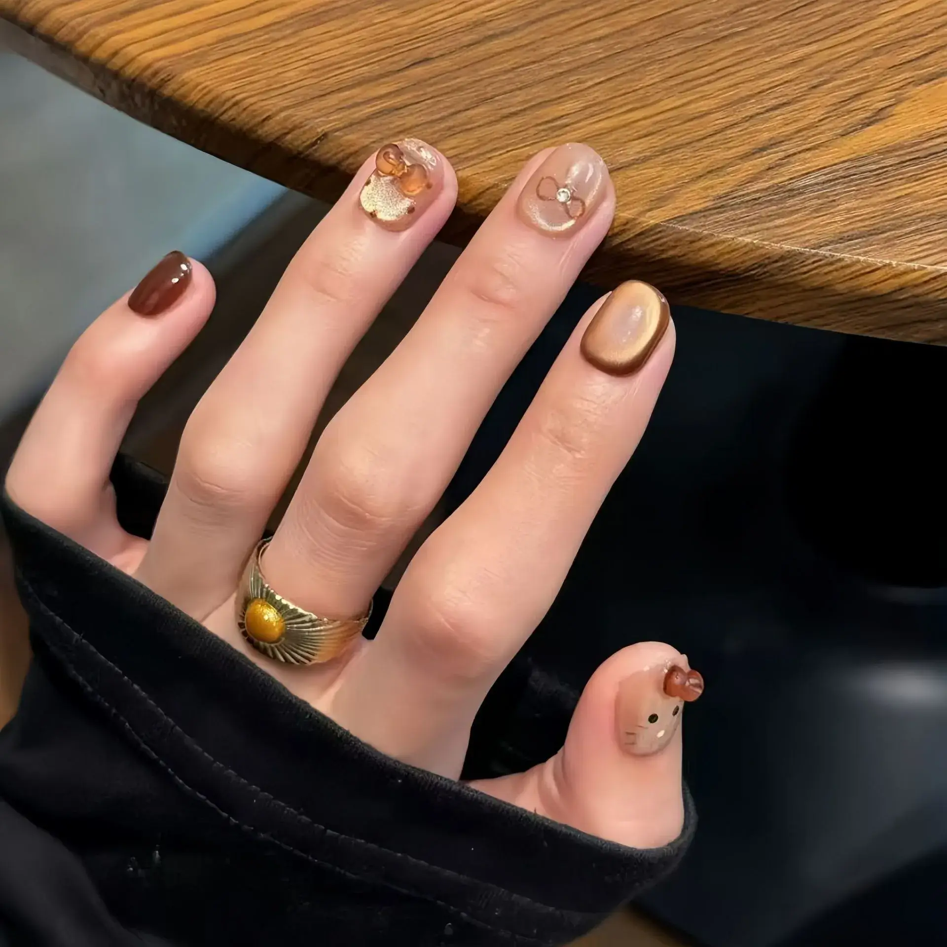 Nude Color Side Suction Cat Eye Nail Art - Image 22