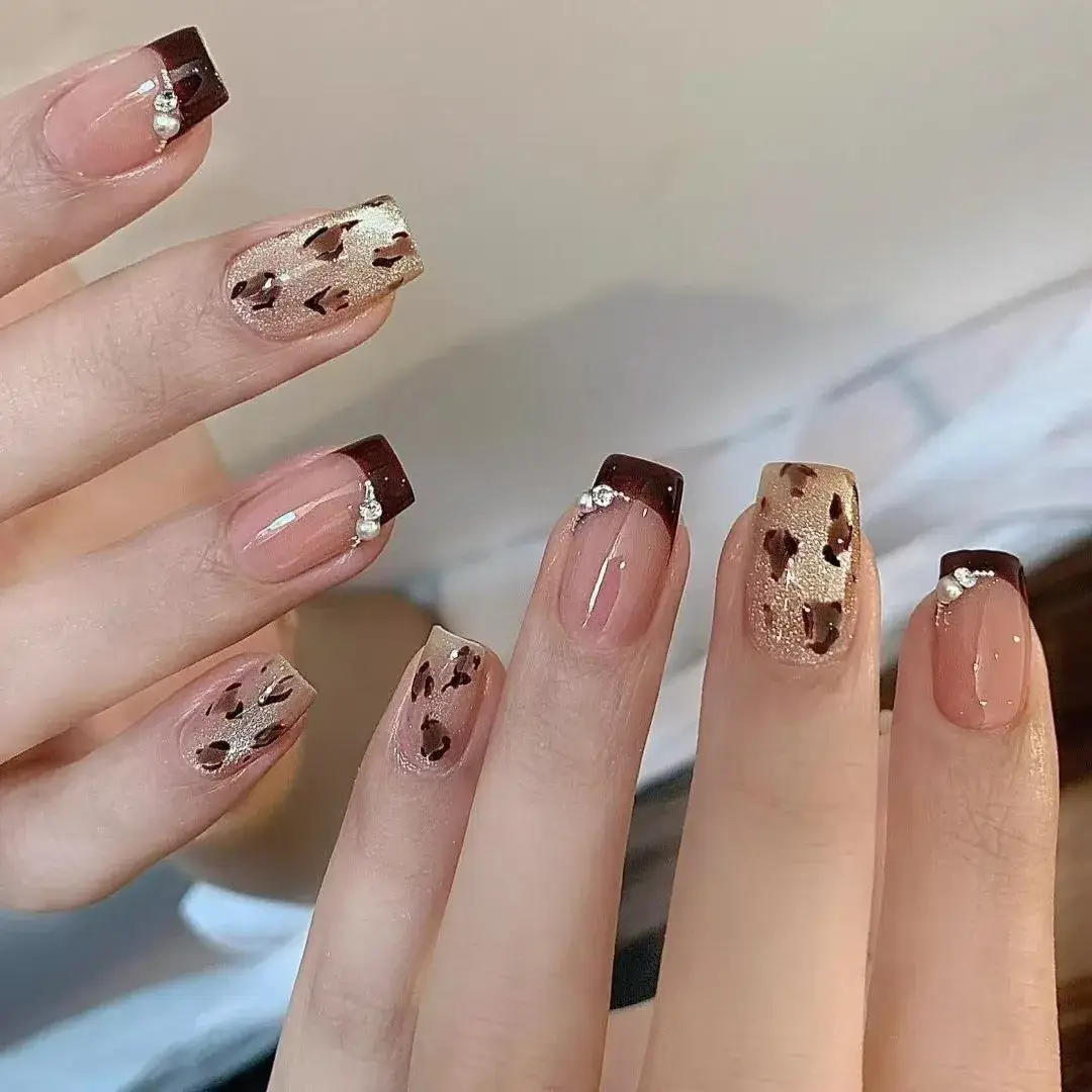 Nude Color Side Suction Cat Eye Nail Art - Image 26