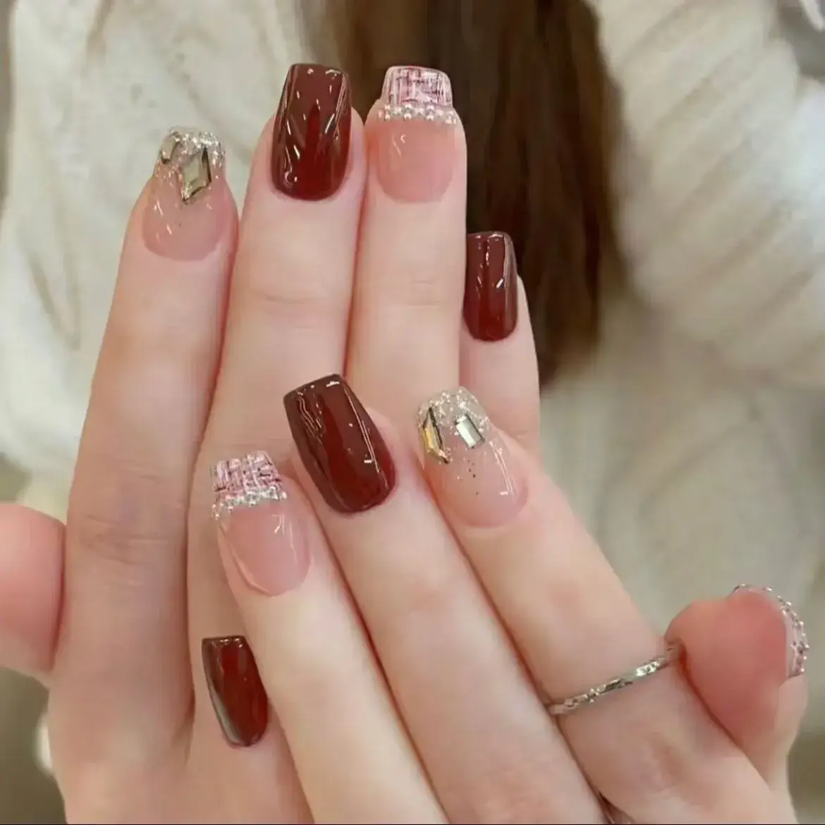 Nude Color Side Suction Cat Eye Nail Art - Image 4