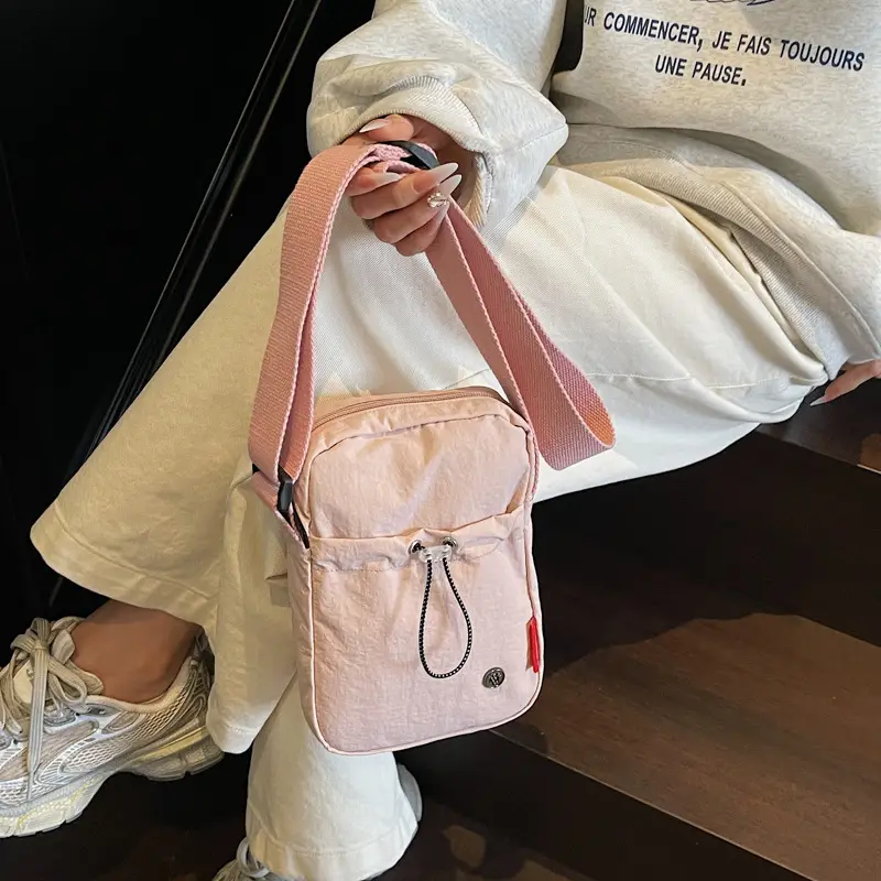 Women's Crossbody Phone Bag Korean Style Lightweight Shoulder Bag - Image 9