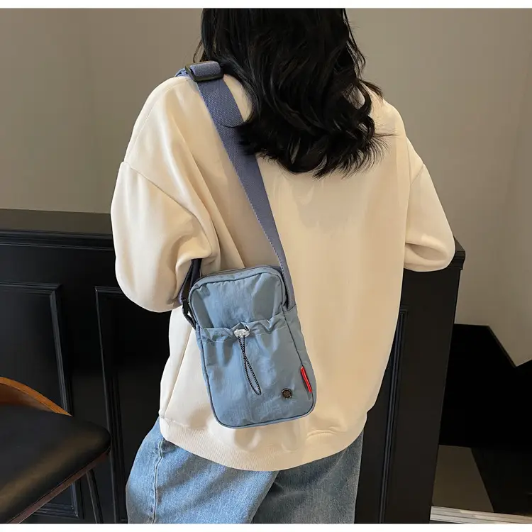 Women's Crossbody Phone Bag Korean Style Lightweight Shoulder Bag — feature 19