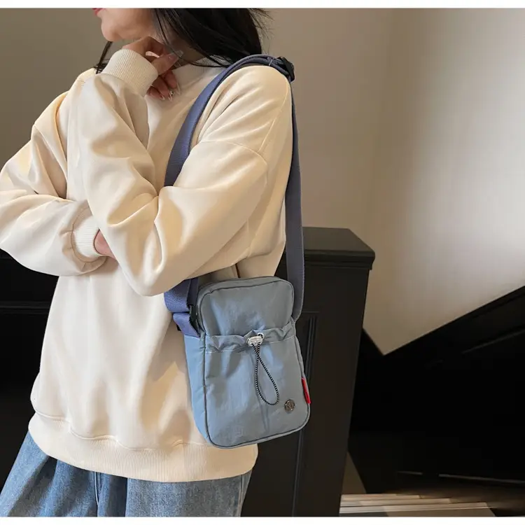 Women's Crossbody Phone Bag Korean Style Lightweight Shoulder Bag — feature 20