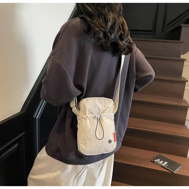 Women's Crossbody Phone Bag Korean Style Lightweight Shoulder Bag — feature 34
