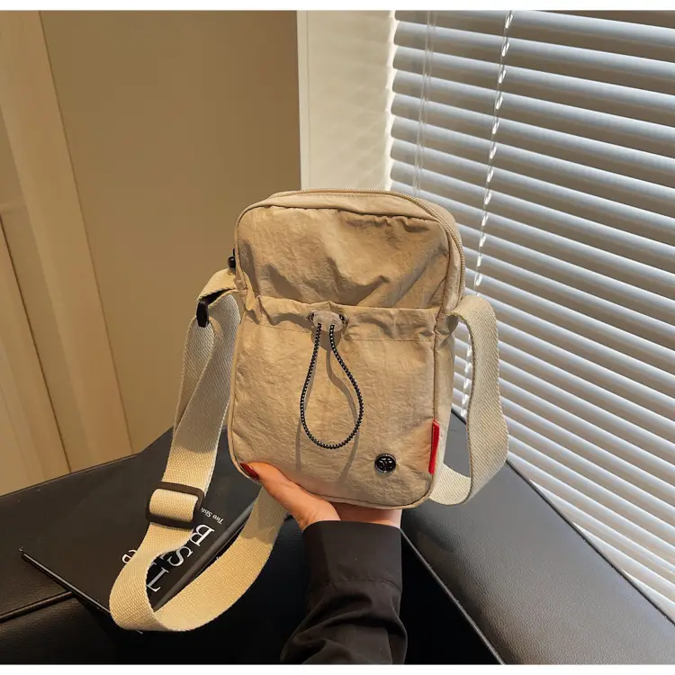 Women's Crossbody Phone Bag Korean Style Lightweight Shoulder Bag — feature 43