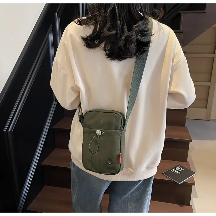 Women's Crossbody Phone Bag Korean Style Lightweight Shoulder Bag — feature 48