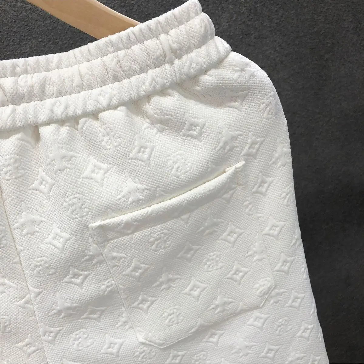 Men White Jacquard Drawstring Shorts — feature 17
