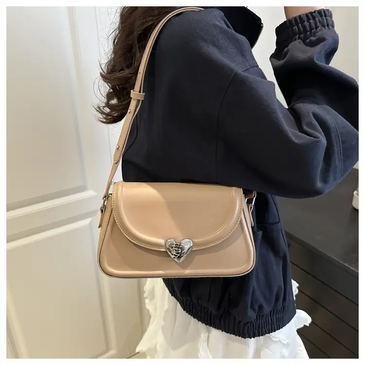 Pink French Style Heart Lock Shoulder Bag for Women — feature 17