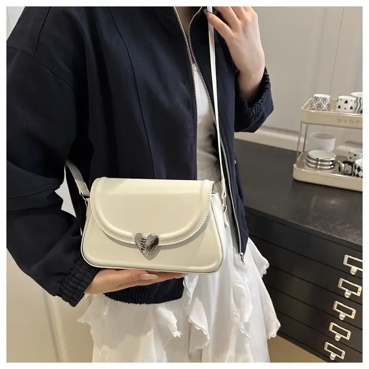 Pink French Style Heart Lock Shoulder Bag for Women — feature 21
