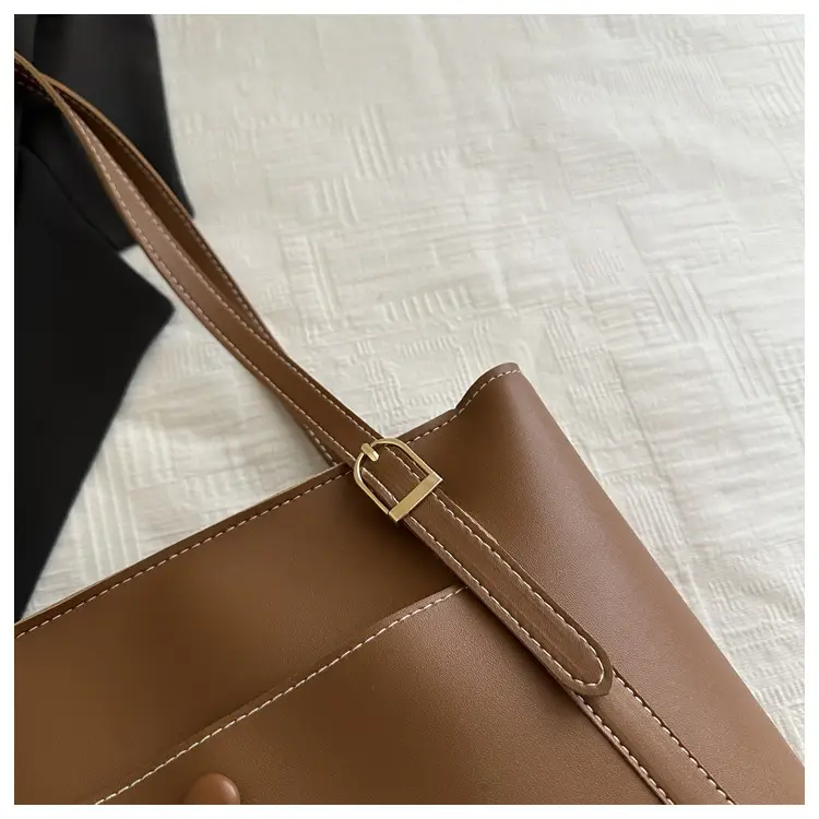2025 Spring New Pu Solid Color Commuting Large Capacity Shoulder Bag College Student Casual Easiest for Match Popular Women's Tote Bag — feature 20