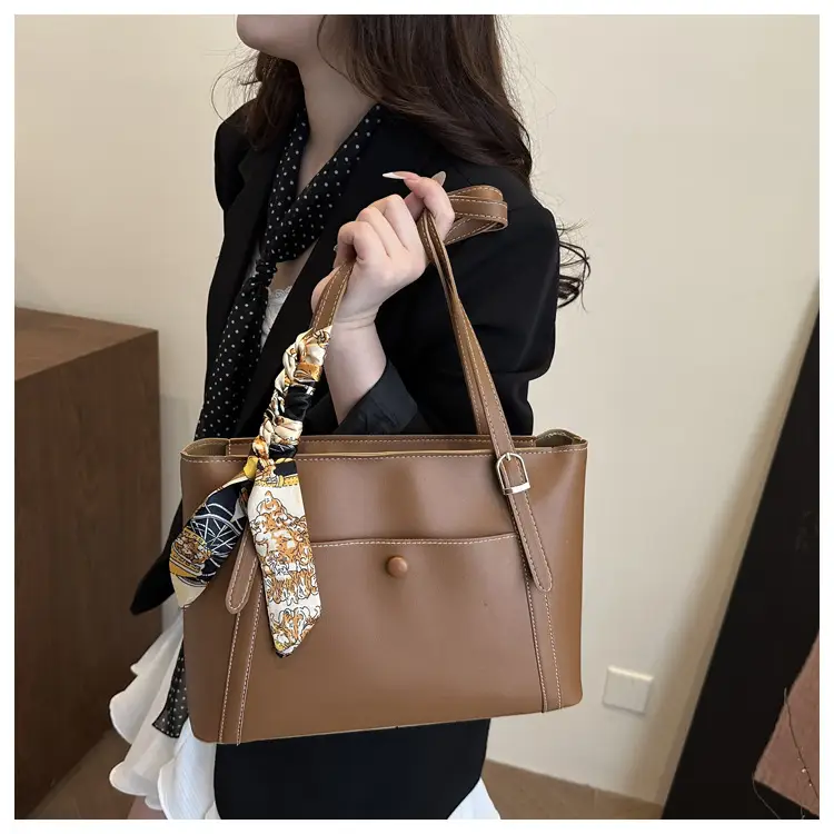 2025 Spring New Pu Solid Color Commuting Large Capacity Shoulder Bag College Student Casual Easiest for Match Popular Women's Tote Bag — feature 34