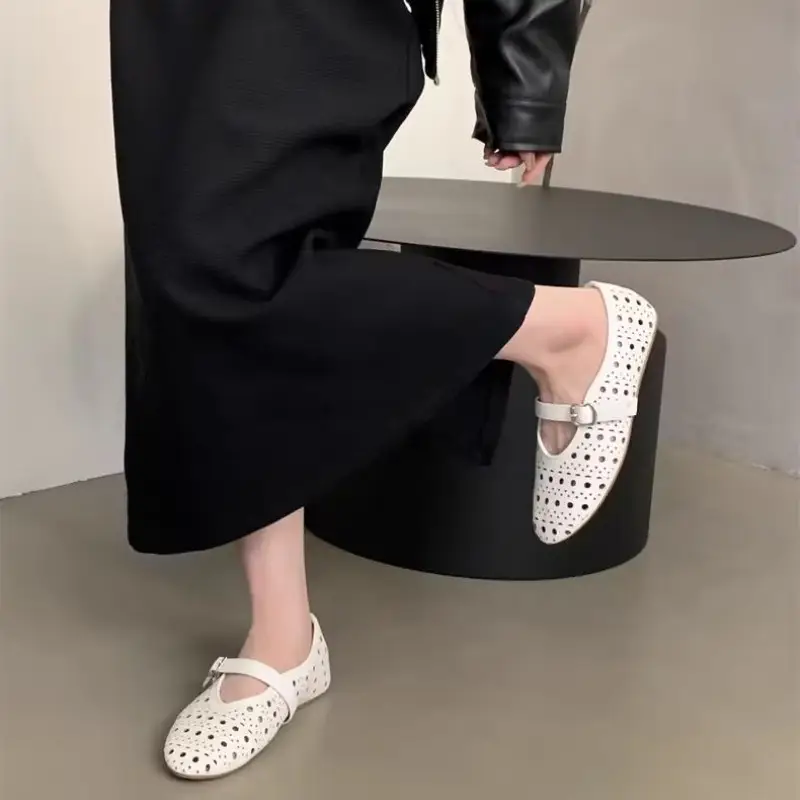 Summer Breathable Women's Shoes New Korean Style Fairy Style Hollow Shoes Women's Flat Slip-On Mary Jane Shoes - Image 2