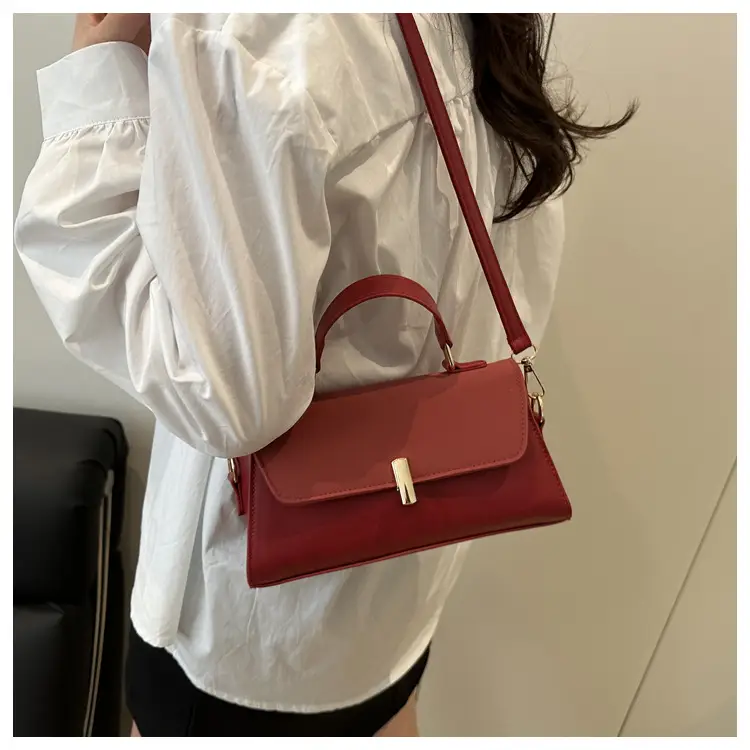 Pink Leather Shoulder Bag for Women 2025 Summer — feature 10