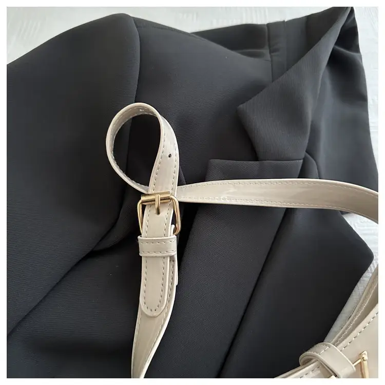 Women's Niche Design Shoulder Bag Cream Korean Style — feature 11