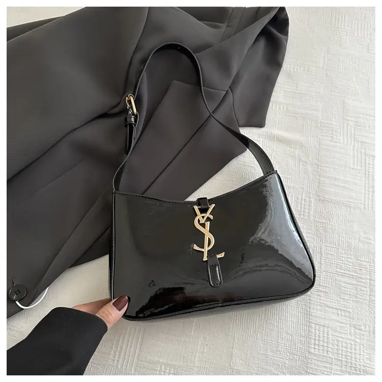 Women's Niche Design Shoulder Bag Cream Korean Style — feature 16