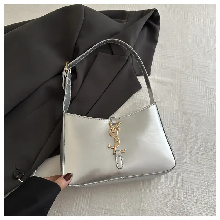 Women's Niche Design Shoulder Bag Cream Korean Style — feature 18