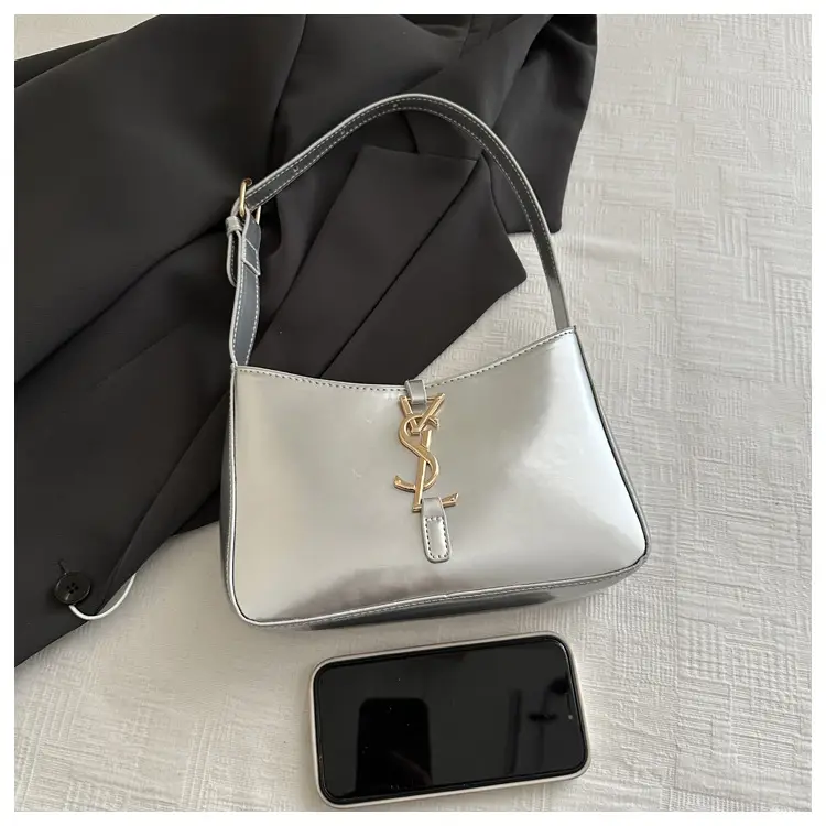 Women's Niche Design Shoulder Bag Cream Korean Style — feature 19