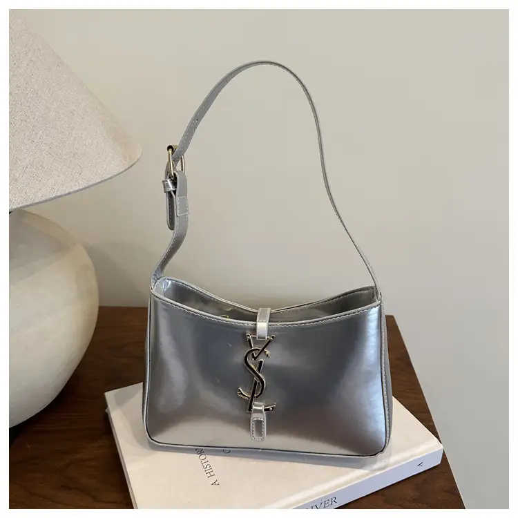 Women's Niche Design Shoulder Bag Cream Korean Style — feature 24
