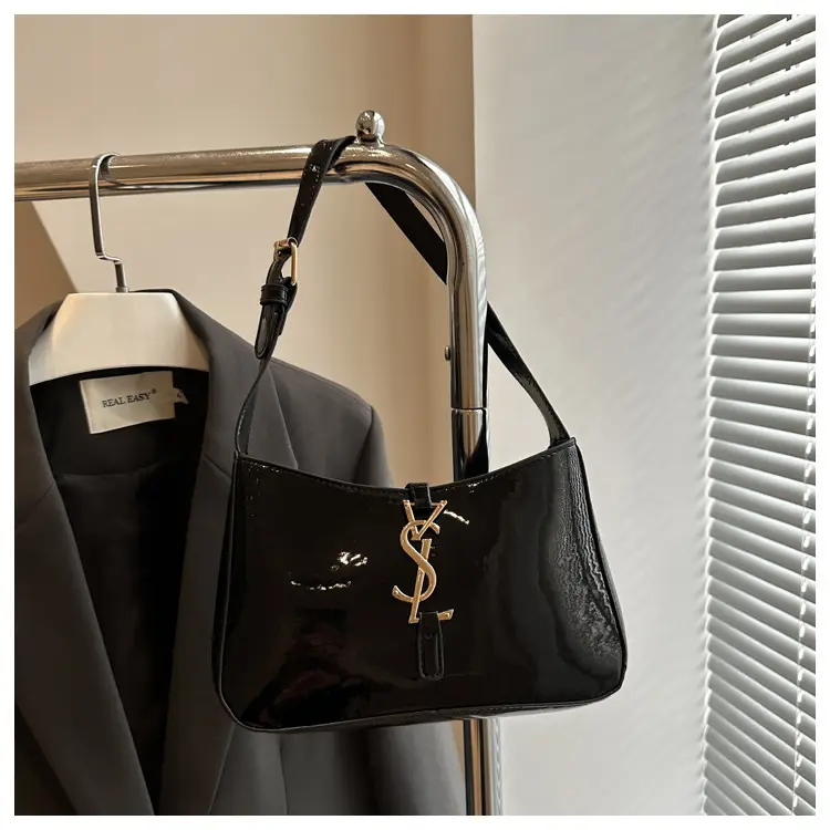 Women's Niche Design Shoulder Bag Cream Korean Style — feature 34