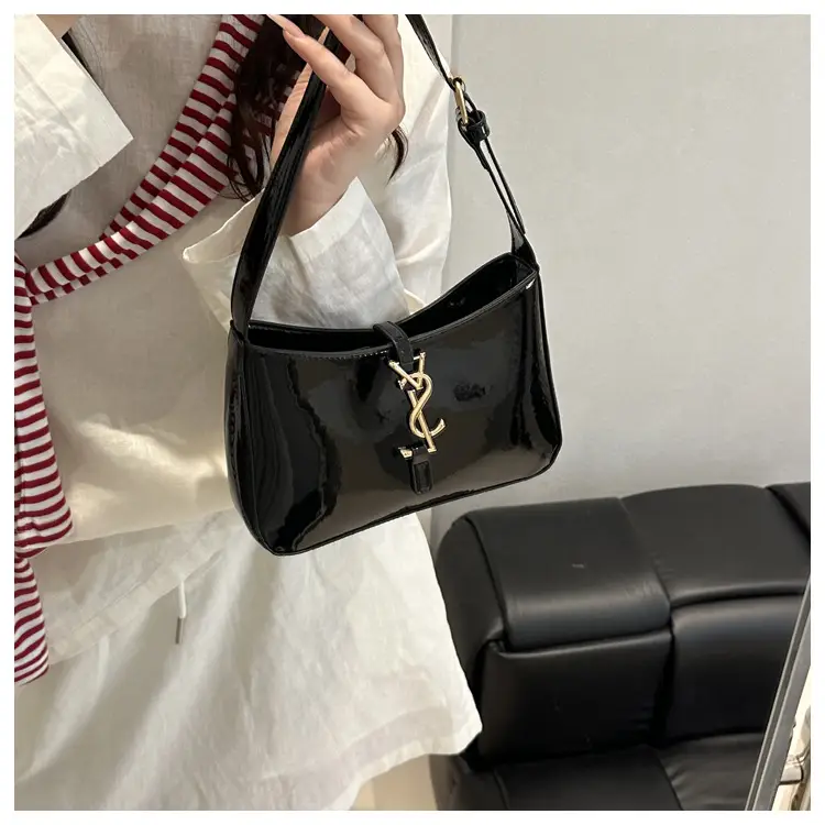 Women's Niche Design Shoulder Bag Cream Korean Style — feature 48