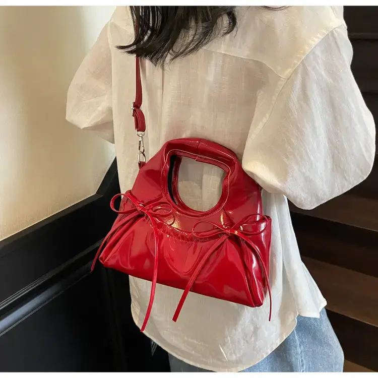 Red Korean Style Satchel Bucket Bag Women 2025 — feature 17