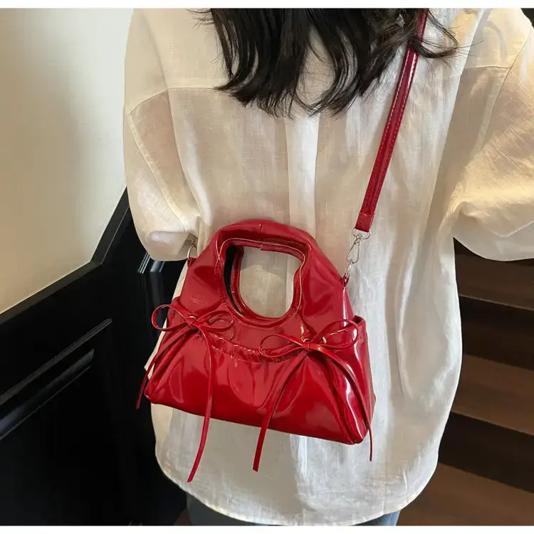 Red Korean Style Satchel Bucket Bag Women 2025 — feature 19