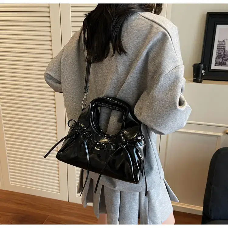 Red Korean Style Satchel Bucket Bag Women 2025 — feature 32