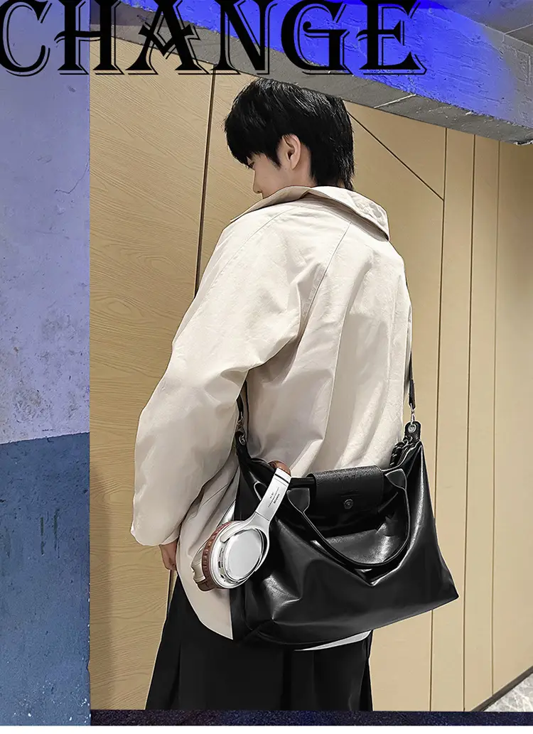Black PU Leather Shoulder Bag for Men Women — feature 1