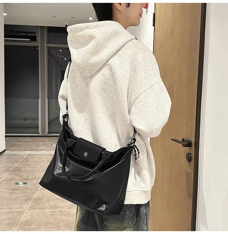 Black PU Leather Shoulder Bag for Men Women — feature 20
