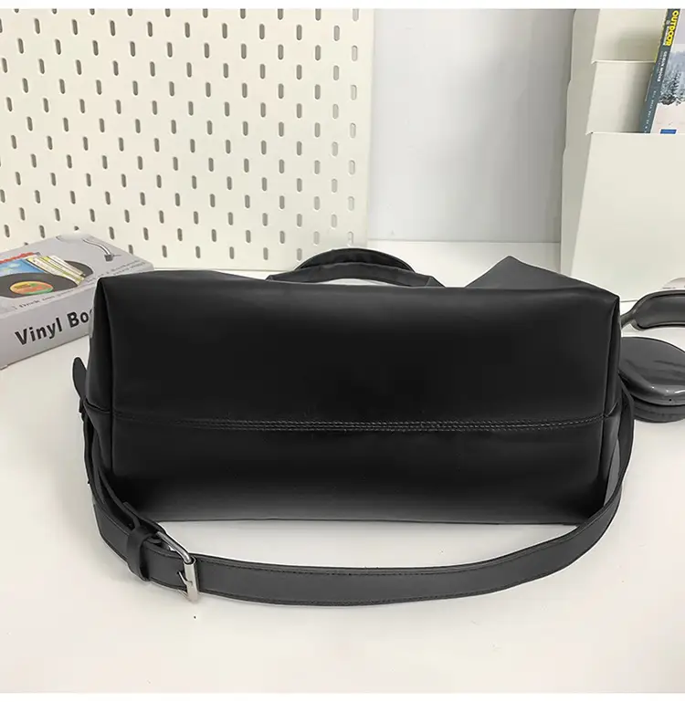 Black PU Leather Shoulder Bag for Men Women — feature 35