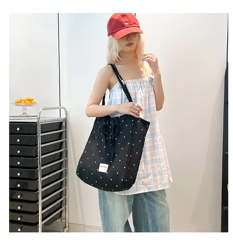 Korean Polka Dot Canvas Shoulder Tote Bag 2025 — feature 21