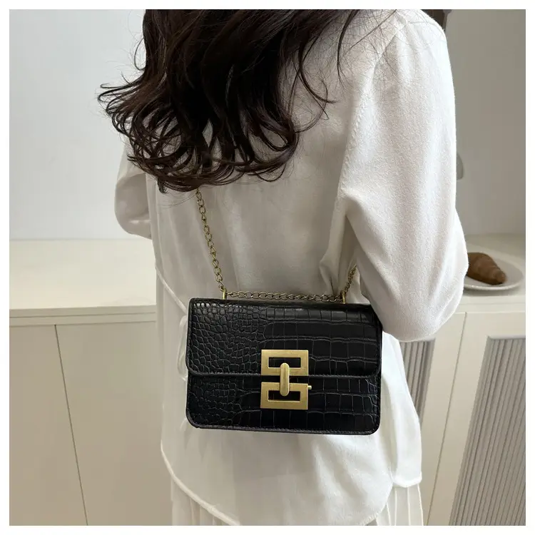 Green Croc Leather Chain Crossbody Bag for Women — feature 11