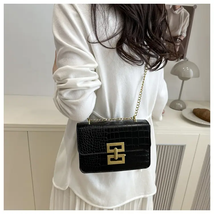Green Croc Leather Chain Crossbody Bag for Women — feature 13