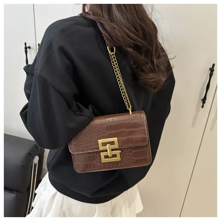 Green Croc Leather Chain Crossbody Bag for Women — feature 15